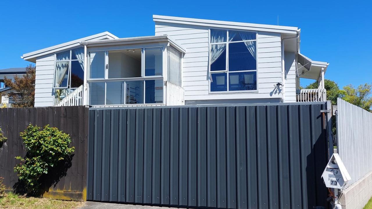 Bed And Breakfast Happy Home Taupo Accommodation Exteriér fotografie