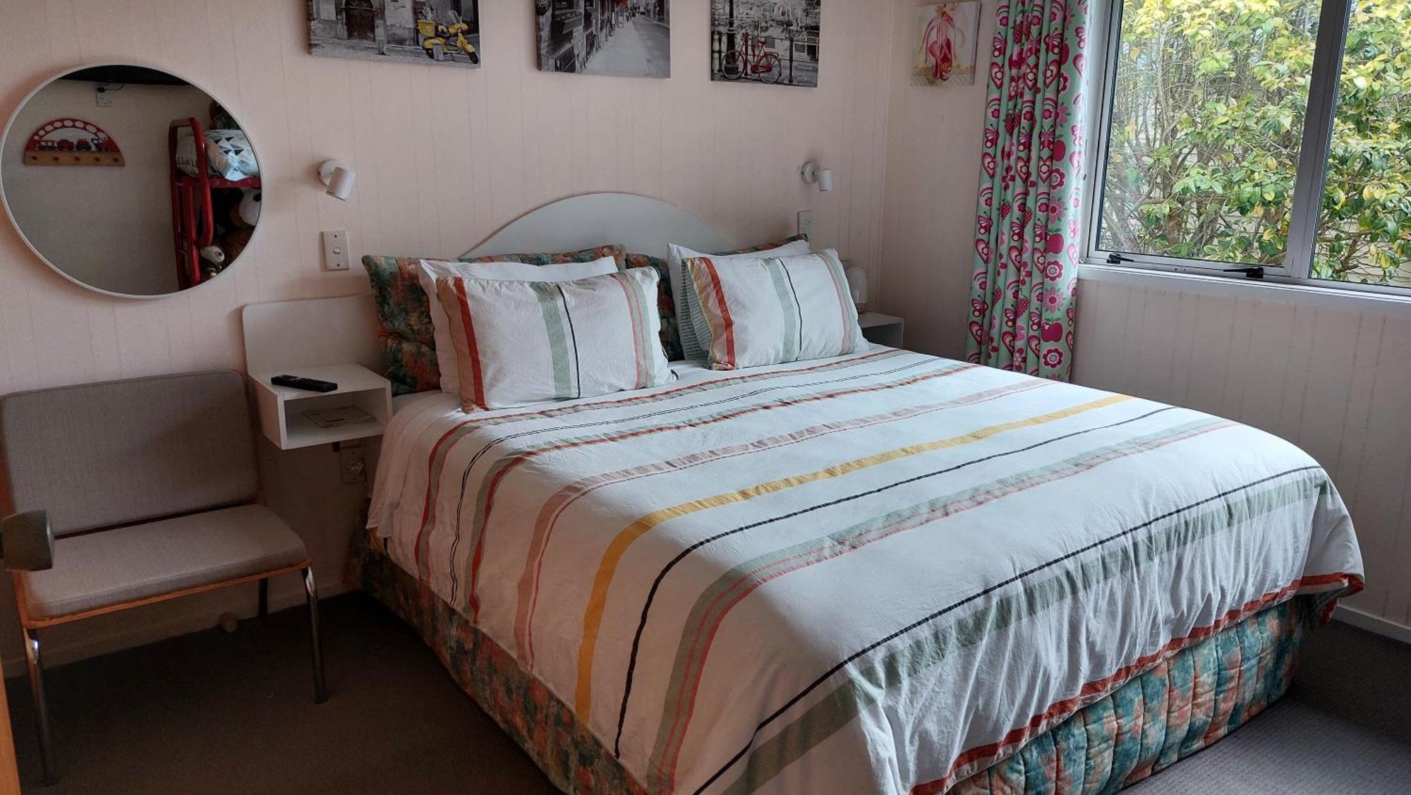 Bed And Breakfast Happy Home Taupo Accommodation Exteriér fotografie