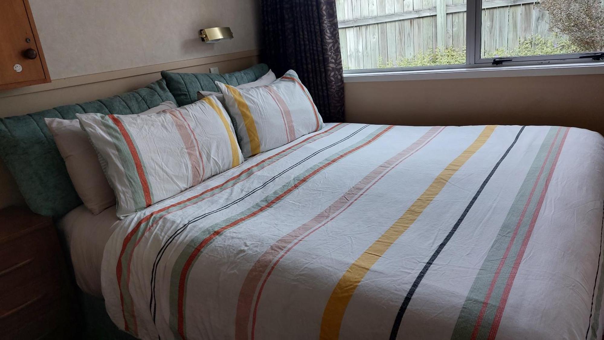 Bed And Breakfast Happy Home Taupo Accommodation Exteriér fotografie