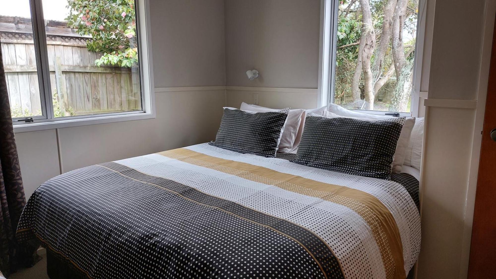 Bed And Breakfast Happy Home Taupo Accommodation Exteriér fotografie