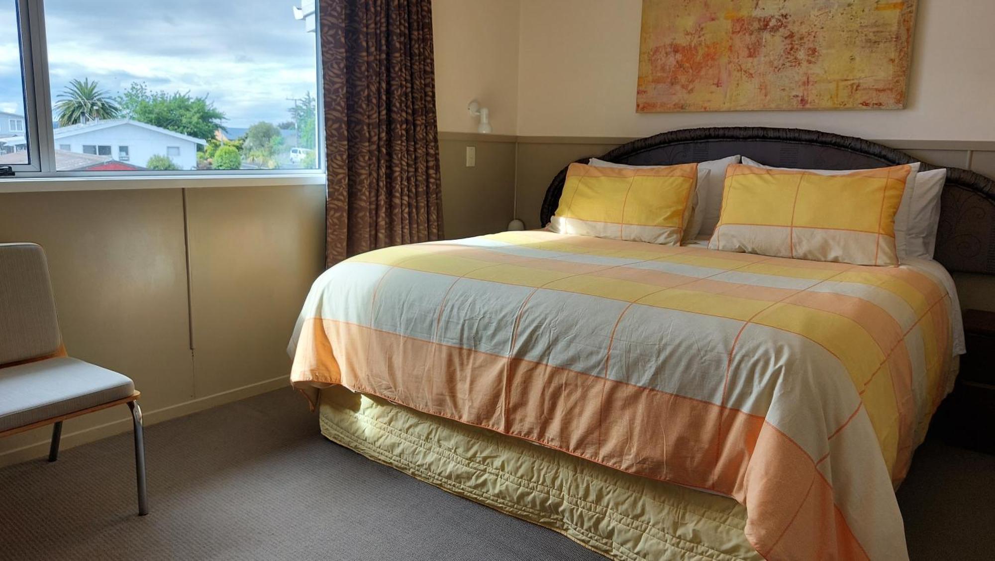 Bed And Breakfast Happy Home Taupo Accommodation Exteriér fotografie